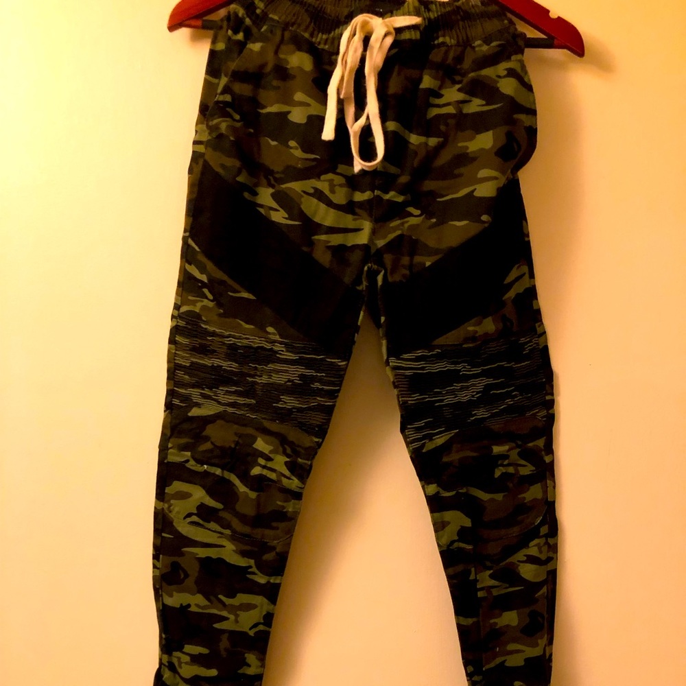 Kayden K Skinny Camo Joggers